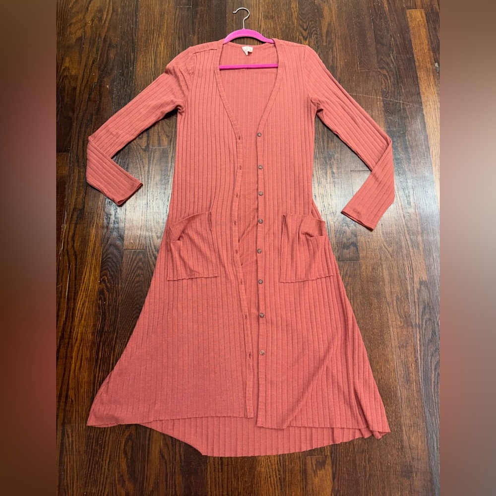 Women’s terracotta/pink duster